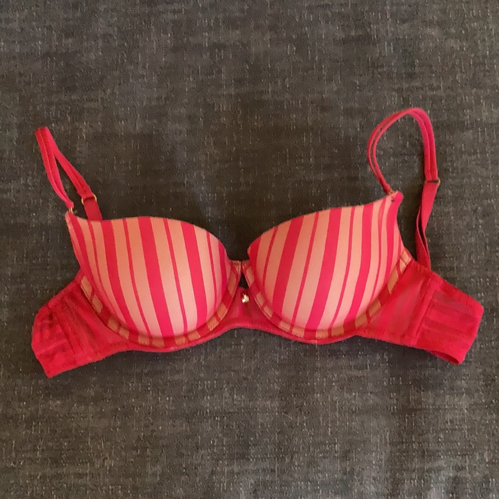 34A Bra